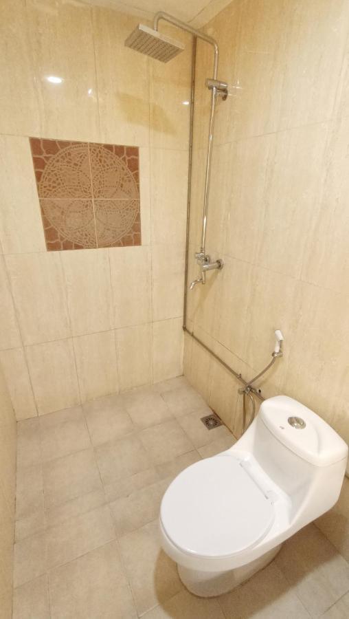 Oyo 90457 Borneo Eco-House Hashtag 12 Boutique Hotel كوتا كينابالو المظهر الخارجي الصورة